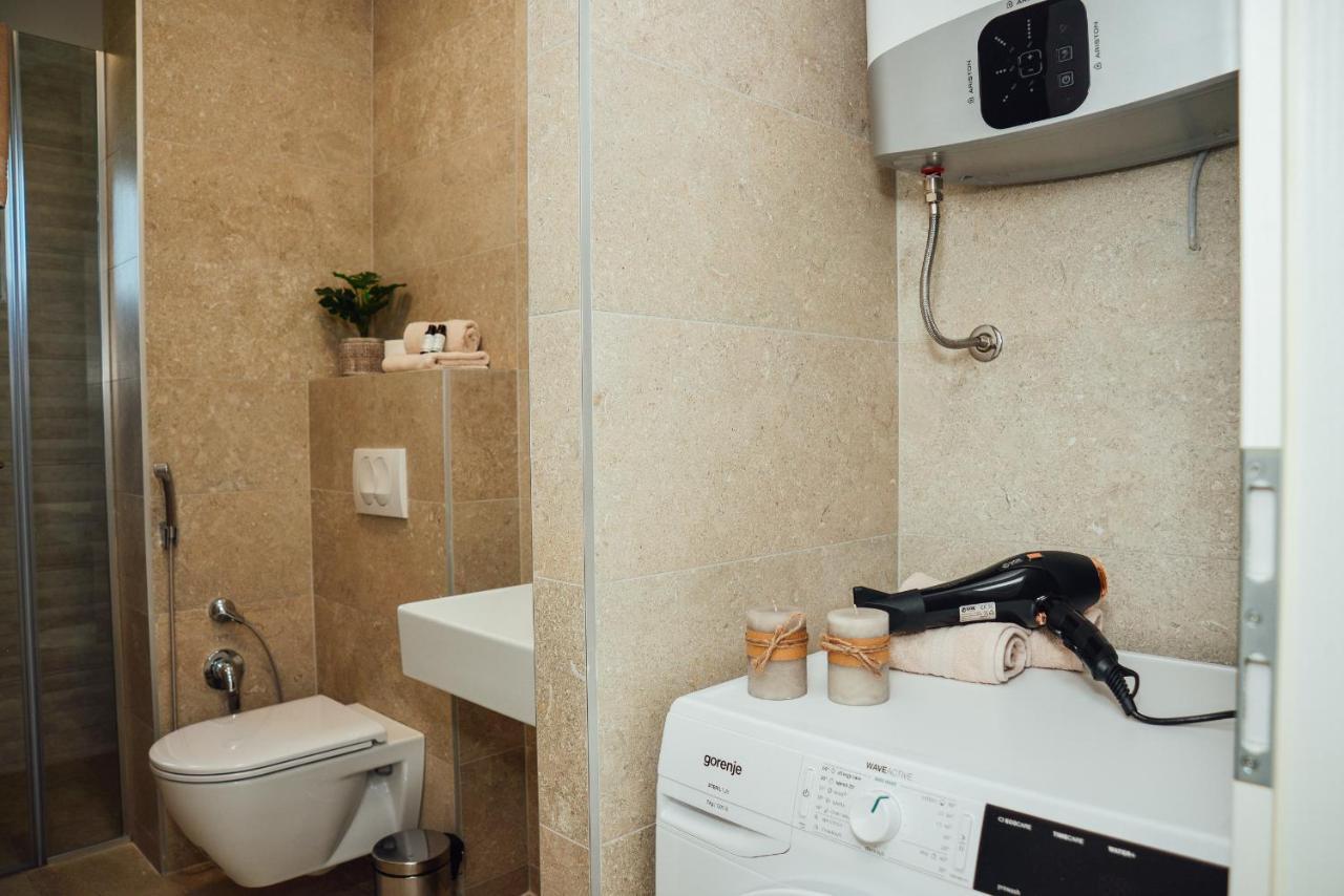 Ily Apartment With Sea View Kotor Bagian luar foto