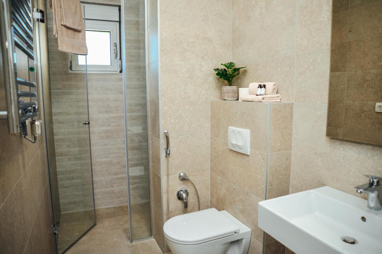 Ily Apartment With Sea View Kotor Bagian luar foto